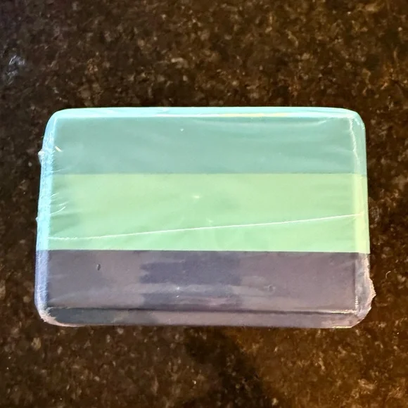 Brand New in Package Gaiam foam yoga block - Picture 2 of 7